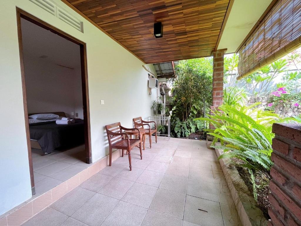 Agungs annex homestay