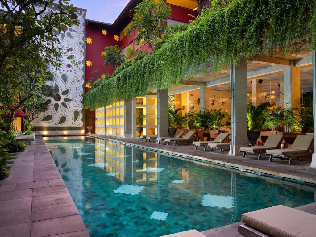 Amnaya resort kuta
