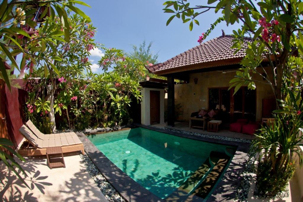 Taman senang - private pool villas - gili air